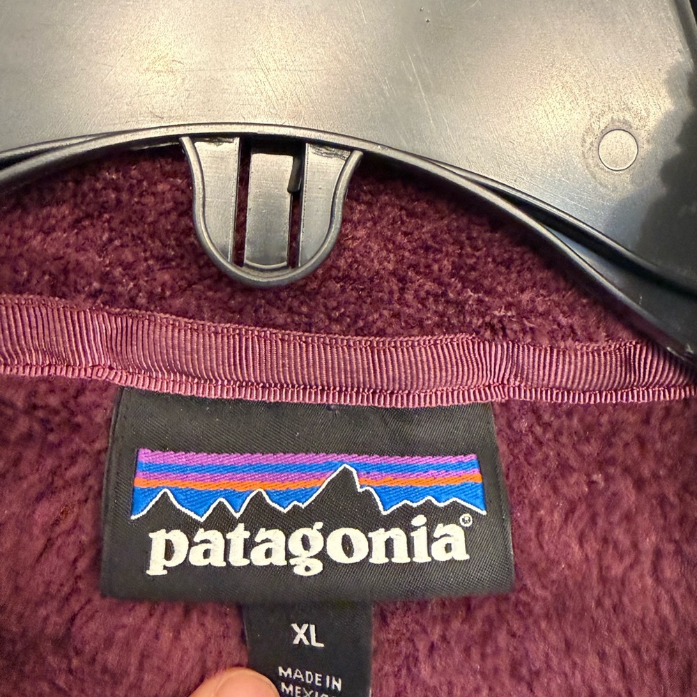 Patagonia Women’s Synchilla Snap Fleece Pullover - Picture 3 of 3